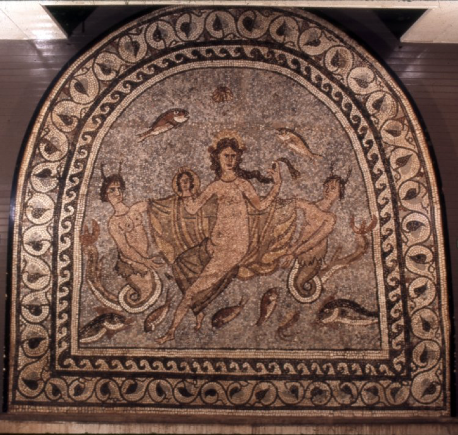 Vénus Orient : Mosaïque de la maison de Charidémos à Halicarnasse : Vénus marine, Londres, British Museum, inv. n°1857, 1220.442.