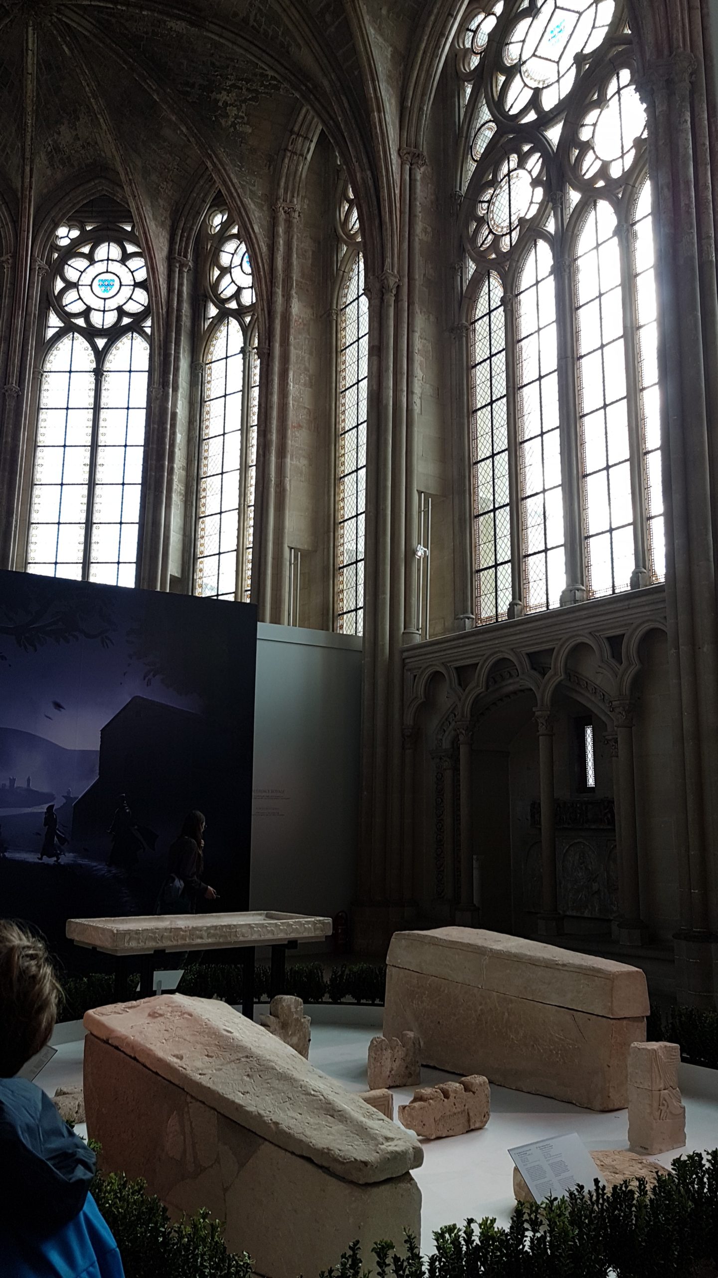 La fin de l'exposition dans la chapelle royal du château de Saint-Germain-en-Laye