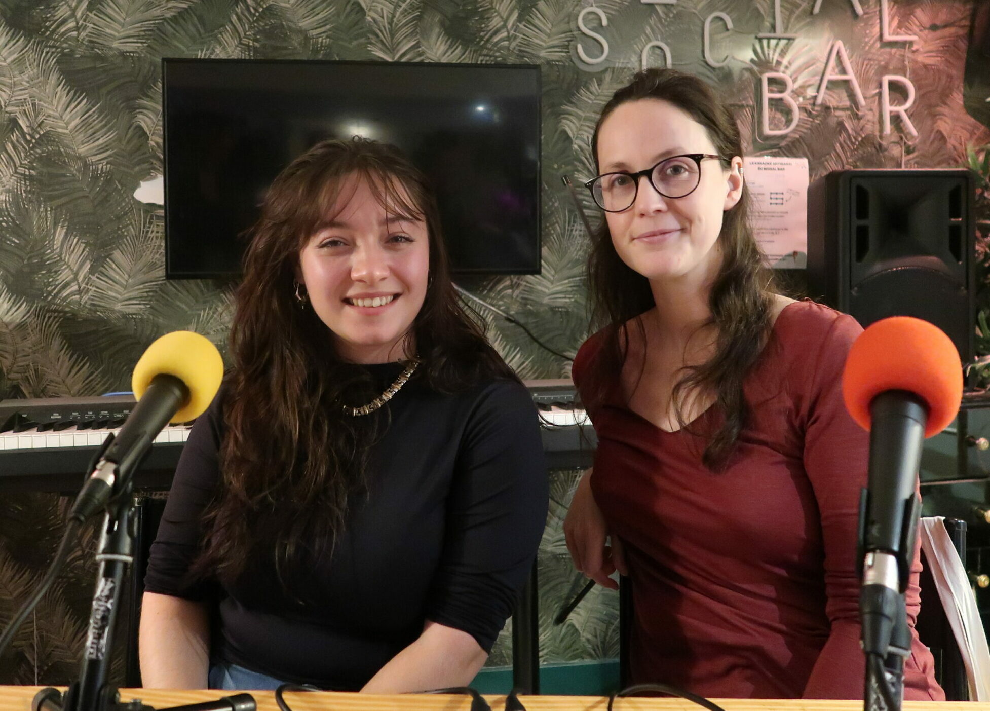 Léa Aubard et Fanny Cohen Moreau lors de l'enregistrement de l'épisode 105 de Passion Médiévistes