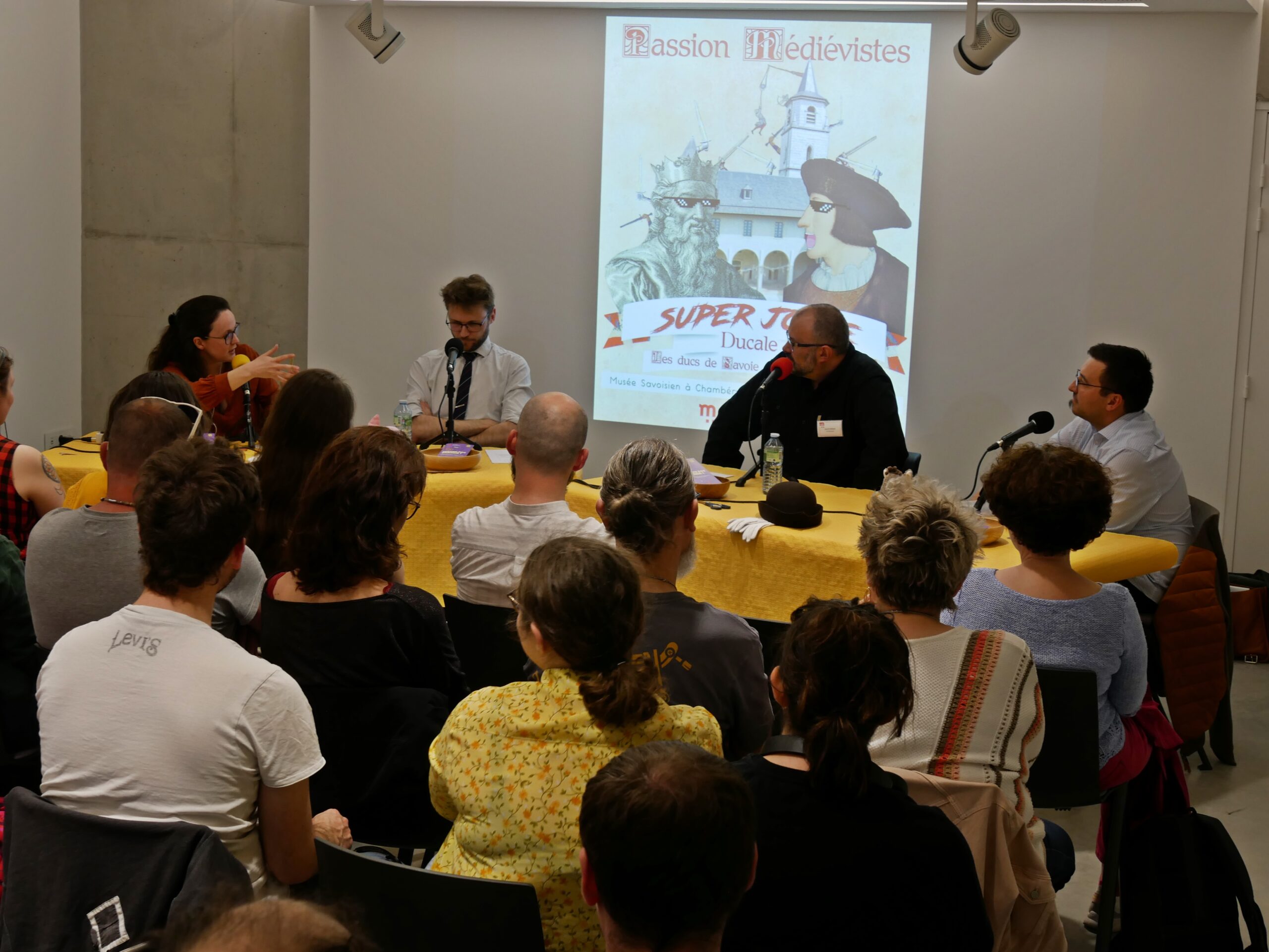 Photo de l'enregistrement du Super Joute ducs de Savoie au musée savoisien de Chambéry en mai 2025 (photo par Baptiste Mossiere)