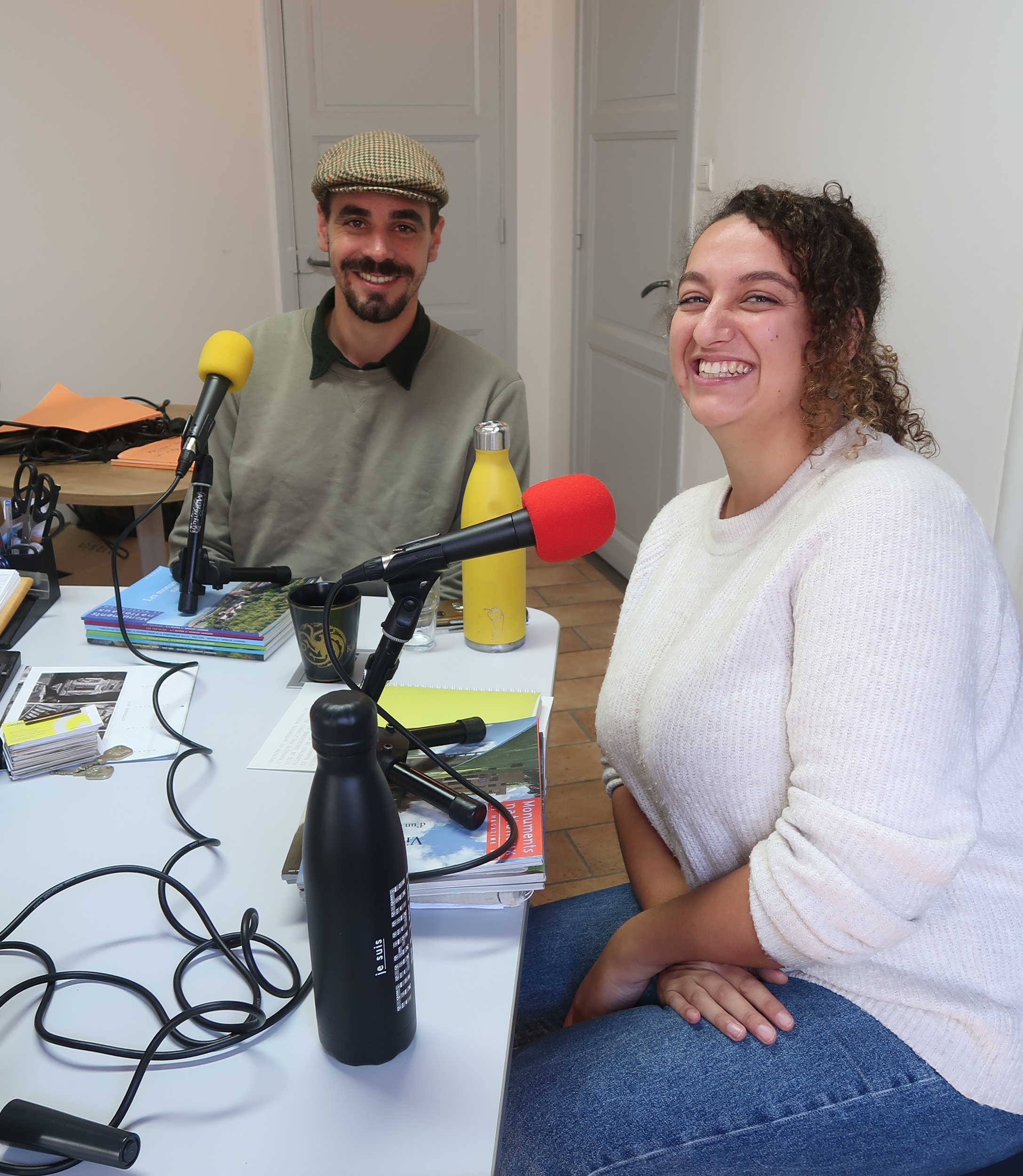 Nastasia Kaynar Dunas et Felipe Defourny lors de l'enregistrement du podcast à Carcassonne (novembre 2025)